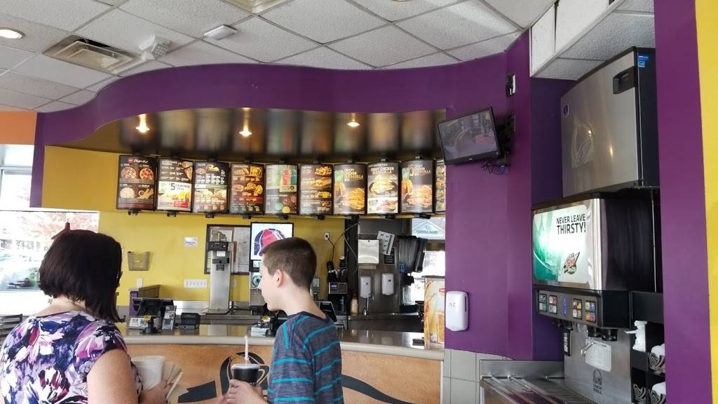 Pizza Hut Express | meal takeaway | 155 Cason Lane Tpx, Murfreesboro, TN 37128, USA | 6154940665 OR +1 615-494-0665