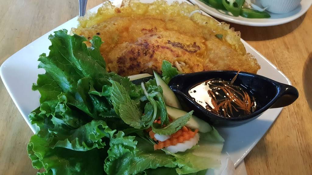 Le Basil | restaurant | 72695 CA-111 A10, Palm Desert, CA 92260, USA | 7607731112 OR +1 760-773-1112