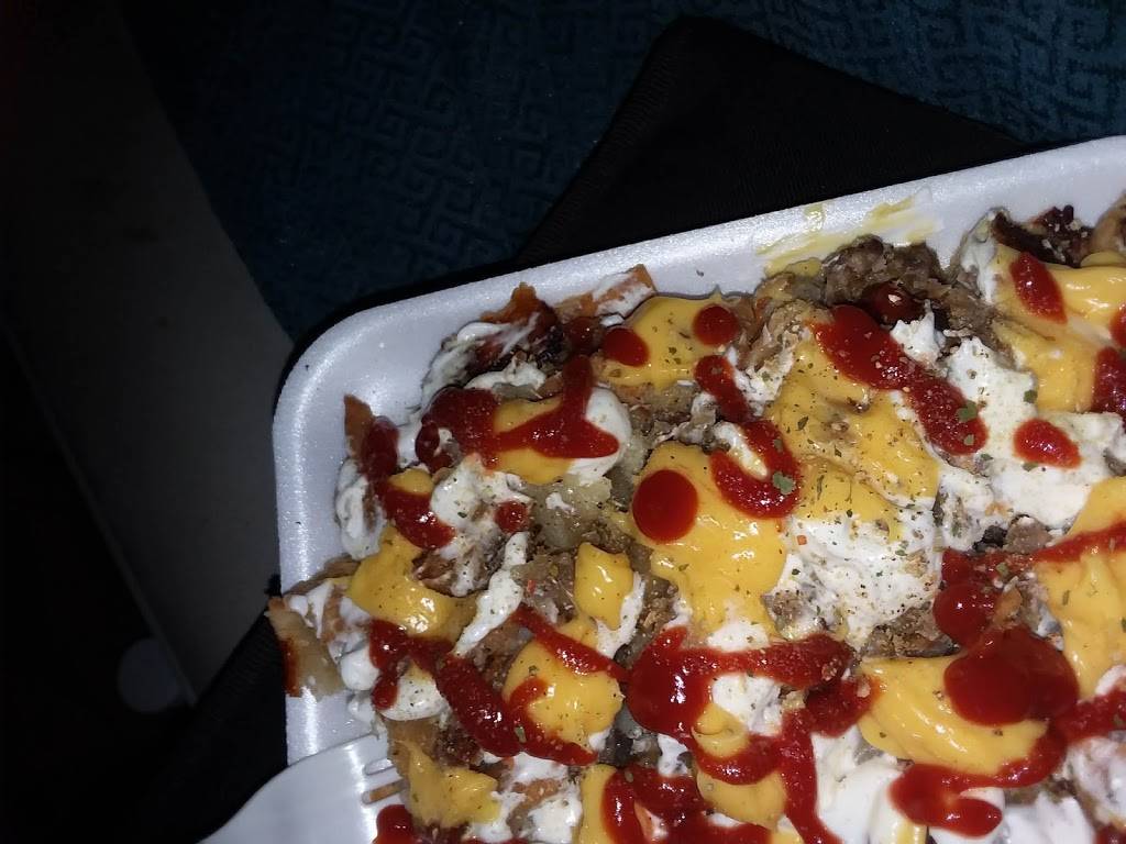 Reynolds Pasty Shop | restaurant | 3525 W Burleigh St, Milwaukee, WI 53210, USA | 4144444490 OR +1 414-444-4490