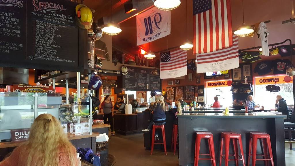 Sparks Firehouse Deli | restaurant | 621 5th St SW, Puyallup, WA 98371, USA | 2538403354 OR +1 253-840-3354