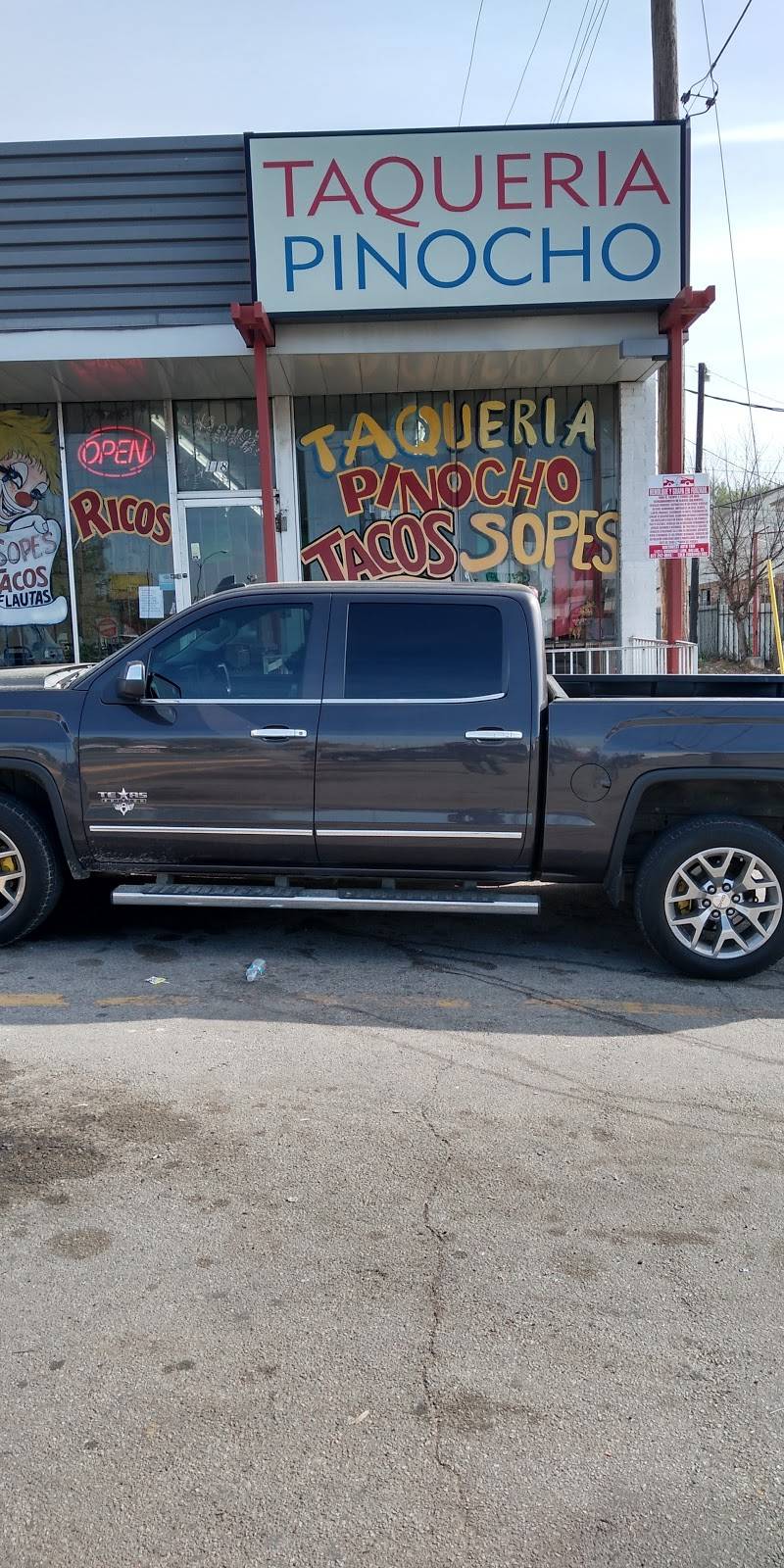 Taquería Pinocho | restaurant | 118 S Carroll Ave, Dallas, TX 75226, USA | 2148234272 OR +1 214-823-4272