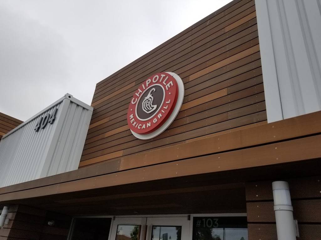 Starbucks | cafe | 404 Mile of Cars Way #101, National City, CA 91950, USA | 6193361209 OR +1 619-336-1209