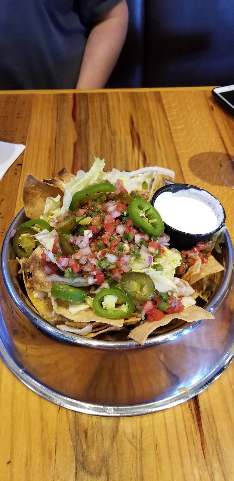 Double Dogs | restaurant | 1916 Justice Dr, Lexington, KY 40509, USA | 8599634150 OR +1 859-963-4150