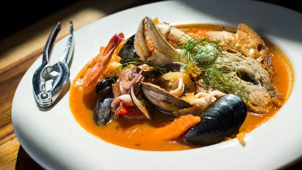 Cabezon Restaurant | restaurant | 5200 NE Sacramento St, Portland, OR 97213, USA | 5032846617 OR +1 503-284-6617