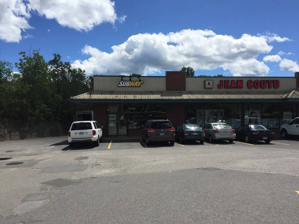 Subway | restaurant | 1055 Rue de Saint Jovite, Mont-Tremblant, QC J8E 3J9, Canada | 8194252280 OR +1 819-425-2280