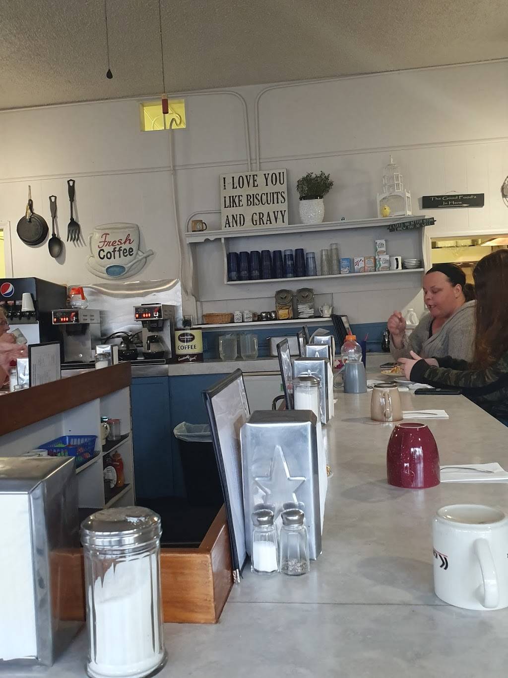 Hugga Mug Diner | restaurant | 10915 NE Fourth Plain Blvd, Vancouver, WA 98662, USA | 3608917721 OR +1 360-891-7721