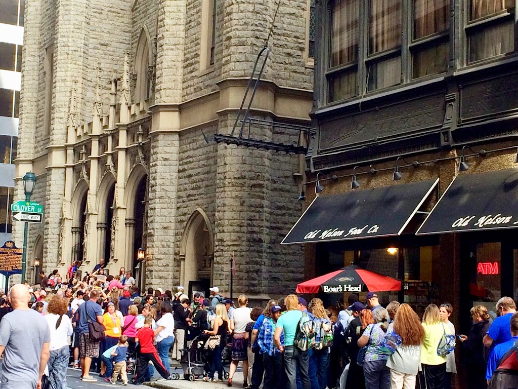 Old Nelson II Food Co. | restaurant | 35 S 13th St, Philadelphia, PA 19107, USA | 2155691719 OR +1 215-569-1719