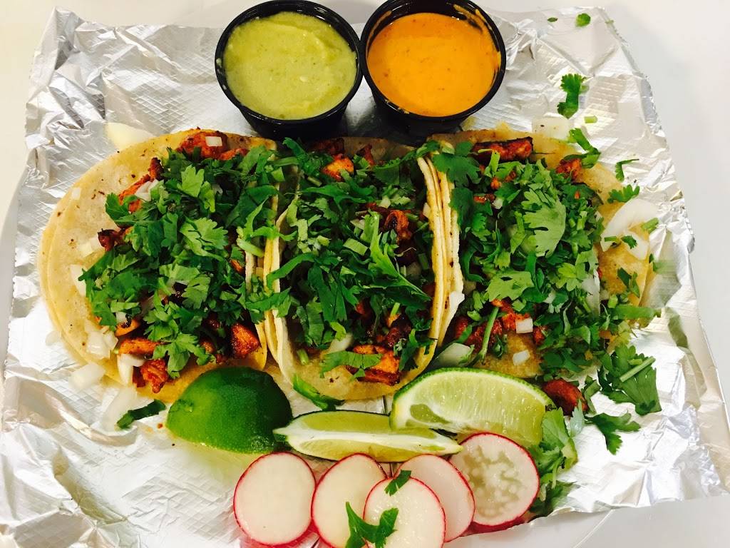Taqueria Viva México | restaurant | 2820 E 42nd St, Minneapolis, MN 55406, USA | 6124838052 OR +1 612-483-8052