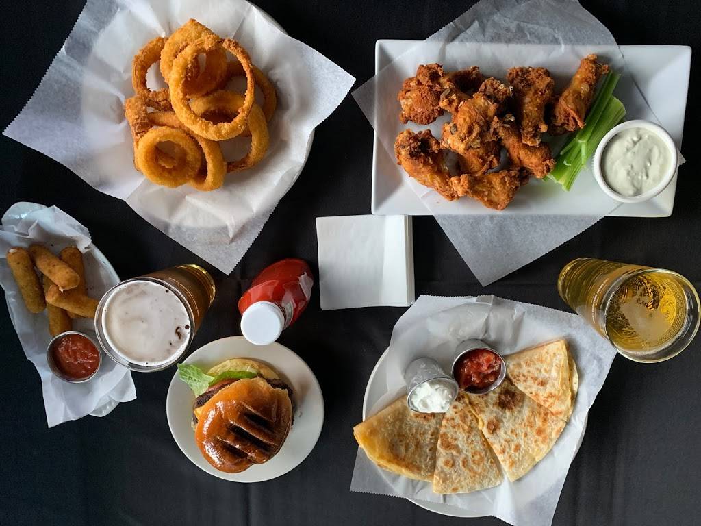 Long Shot Bar and Grill | restaurant | 3720 NY-112, Coram, NY 11727, USA | 6318807666 OR +1 631-880-7666