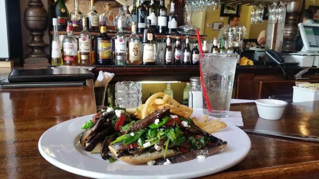 The Plaza Bistro | restaurant | 420 1st St E, Sonoma, CA 95476, USA | 7079964466 OR +1 707-996-4466