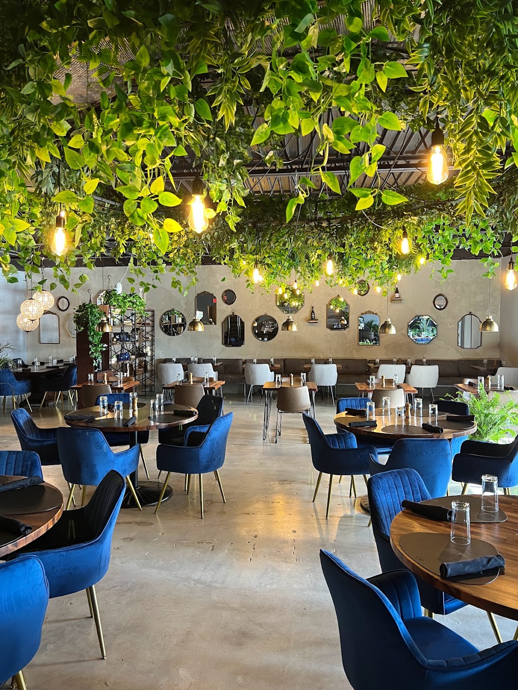 Ispalina Restaurant | restaurant | 5800 N Federal Hwy, Boca Raton, FL 33487, USA | 5615716159 OR +1 561-571-6159