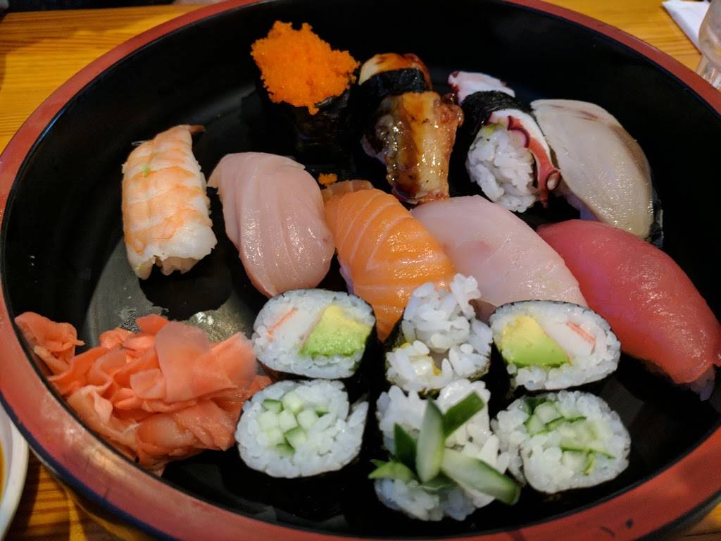 Akai Hana Restaurant | restaurant | 3223 Lake Ave, Wilmette, IL 60091, USA | 8472510384 OR +1 847-251-0384