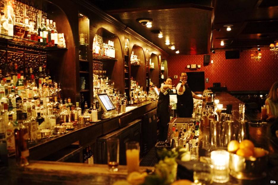 Herbs and Rye | restaurant | 3713 W Sahara Ave, Las Vegas, NV 89102, USA | 7029828036 OR +1 702-982-8036