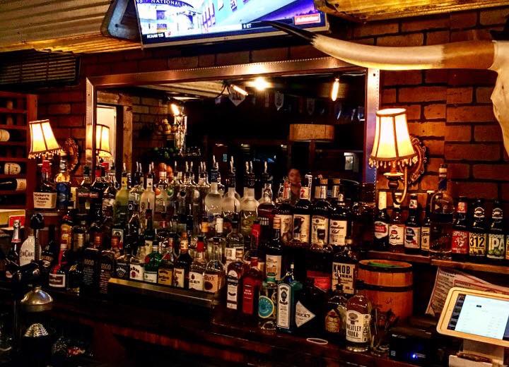 Blu Cane Bar | restaurant | 208 W Sugarland Hwy #3016, Clewiston, FL 33440, USA | 8639830807 OR +1 863-983-0807