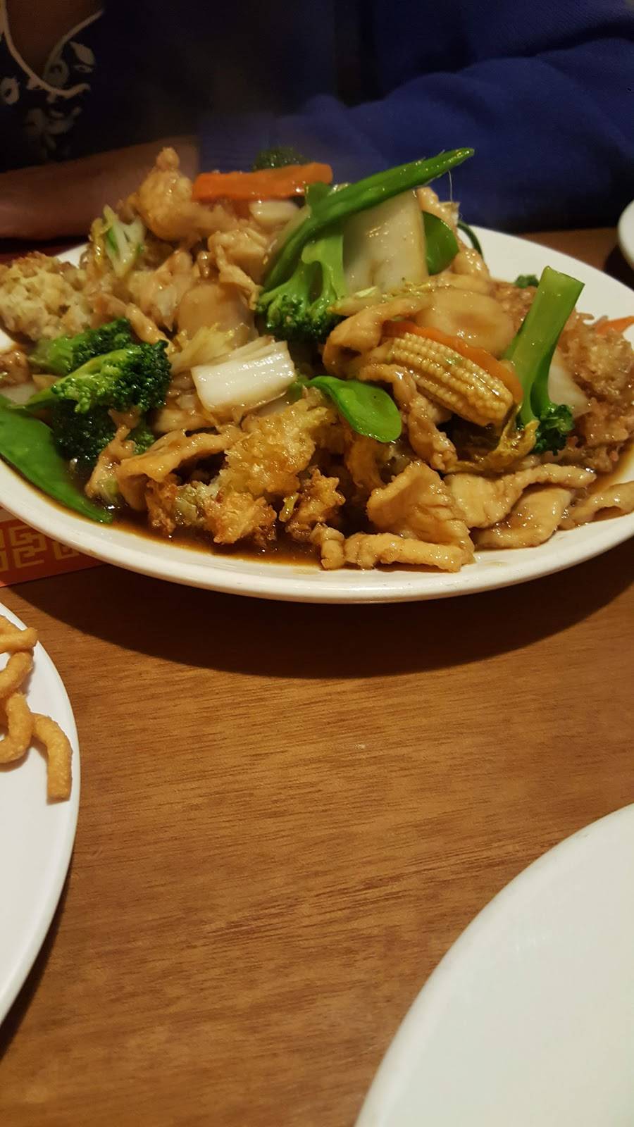 Golden Dragon Restaurant | restaurant | 2416 Thousand Oaks Blvd, Thousand Oaks, CA 91362, USA | 8053798858 OR +1 805-379-8858