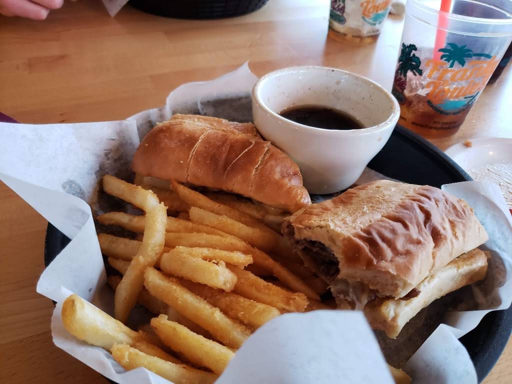 Paradise Tropical Restaurant and Bar | restaurant | 430 Tropical, Trails End Rd, Sunrise Beach, MO 65079, USA | 5733744777 OR +1 573-374-4777