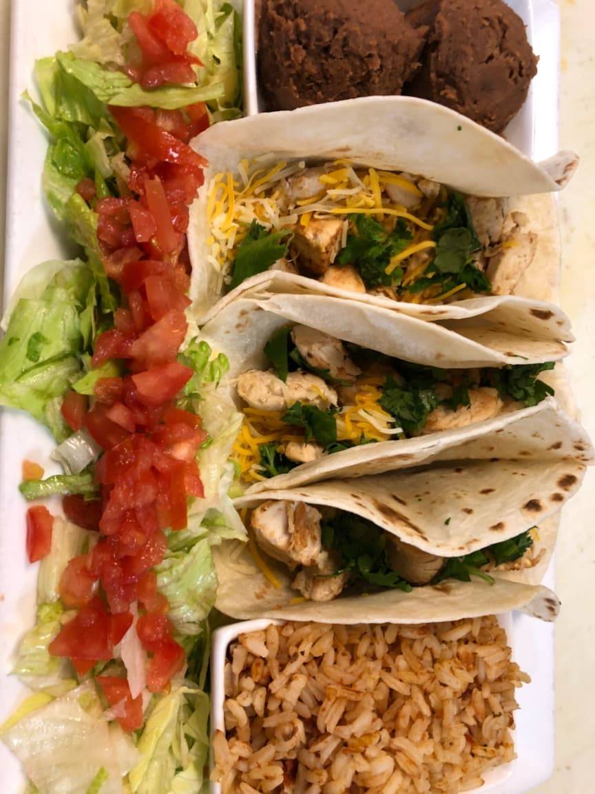 Diamonds Restaurant and Bar | restaurant | 16525 W 159th St, Lockport, IL 60441, USA | 8158386605 OR +1 815-838-6605