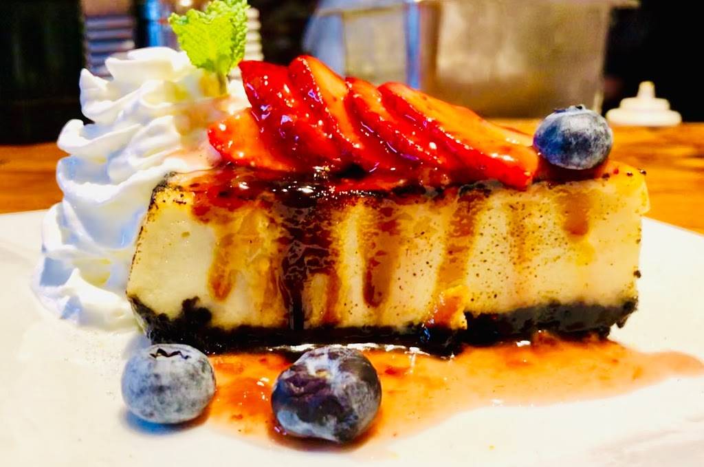 Trio - A Brick Oven Cafe | restaurant | 22 N Main St, Greenville, SC 29601, USA | 8644671000 OR +1 864-467-1000