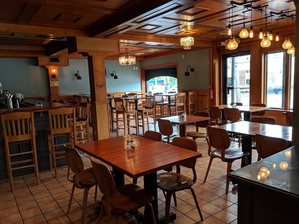 Rogers Family Restaurant | restaurant | 1229 Wilbur Ave, Somerset, MA 02725, USA | 5086780201 OR +1 508-678-0201