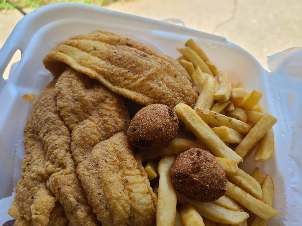 Boston Fish and Chicken Market | restaurant | 1201 S 2nd St Suite 1, Monroe, LA 71202, USA | 3188164153 OR +1 318-816-4153
