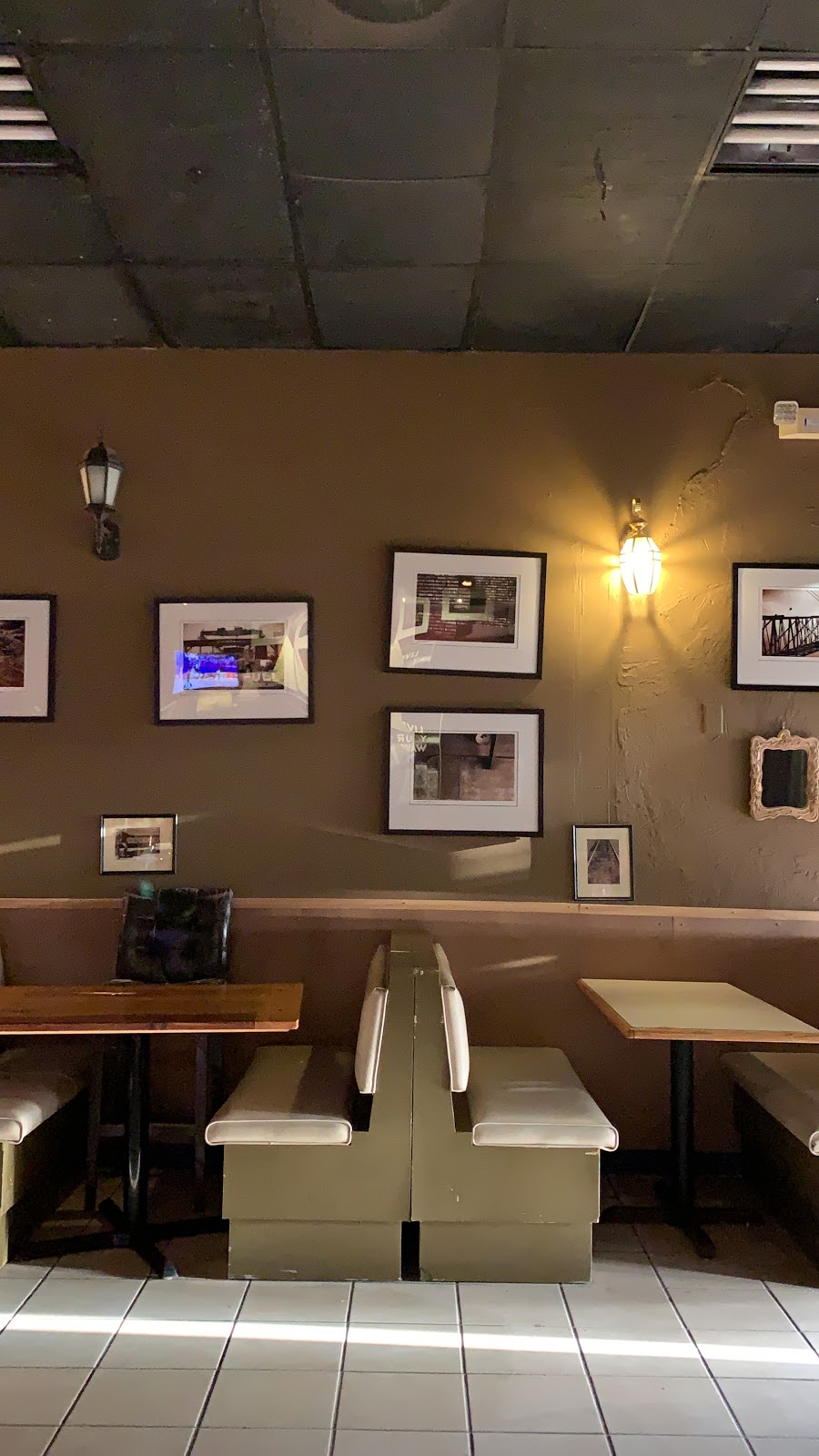 Cortlandts Pizza Pub | restaurant | 4356 Old Shell Rd suite e, Mobile, AL 36608, USA | 2513420024 OR +1 251-342-0024