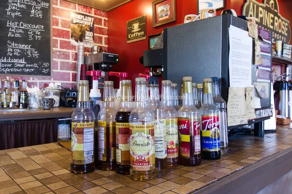 Alpine Rose Coffee Shoppe | meal takeaway | 206 E Main St, Berne, IN 46711, USA | 2605892124 OR +1 260-589-2124