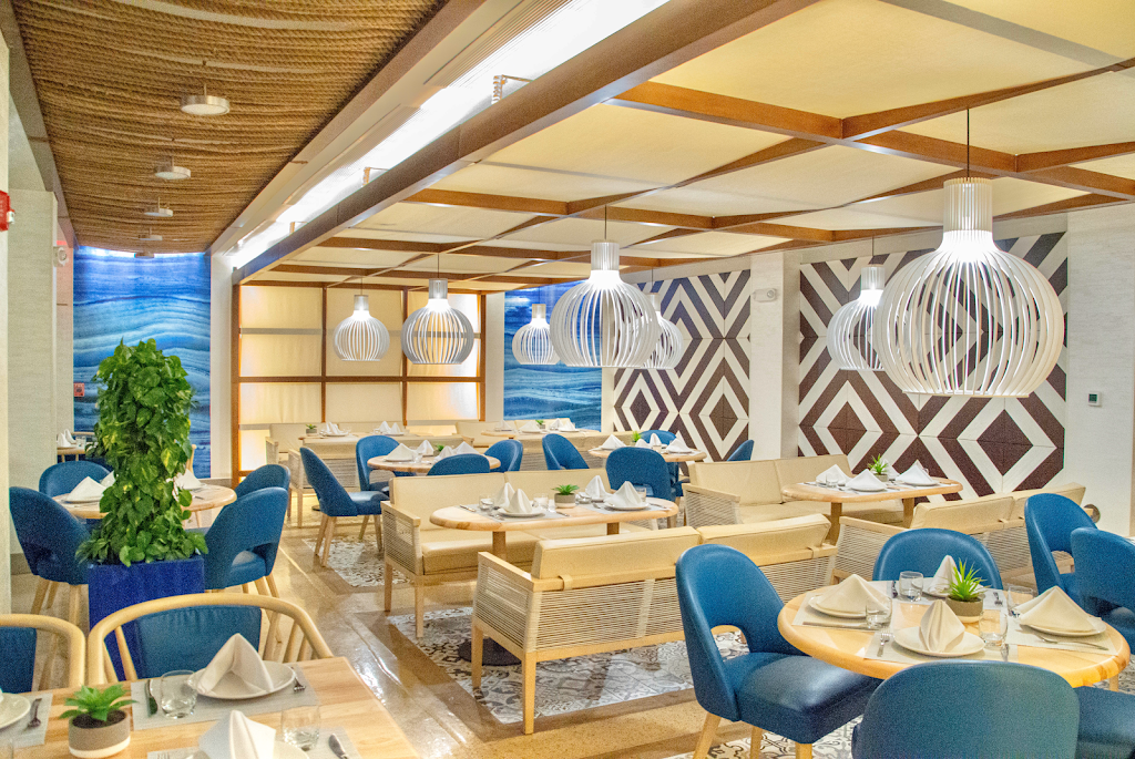 Mahis | restaurant | 615 Atlantic Ave, Virginia Beach, VA 23451, USA | 7574378030 OR +1 757-437-8030