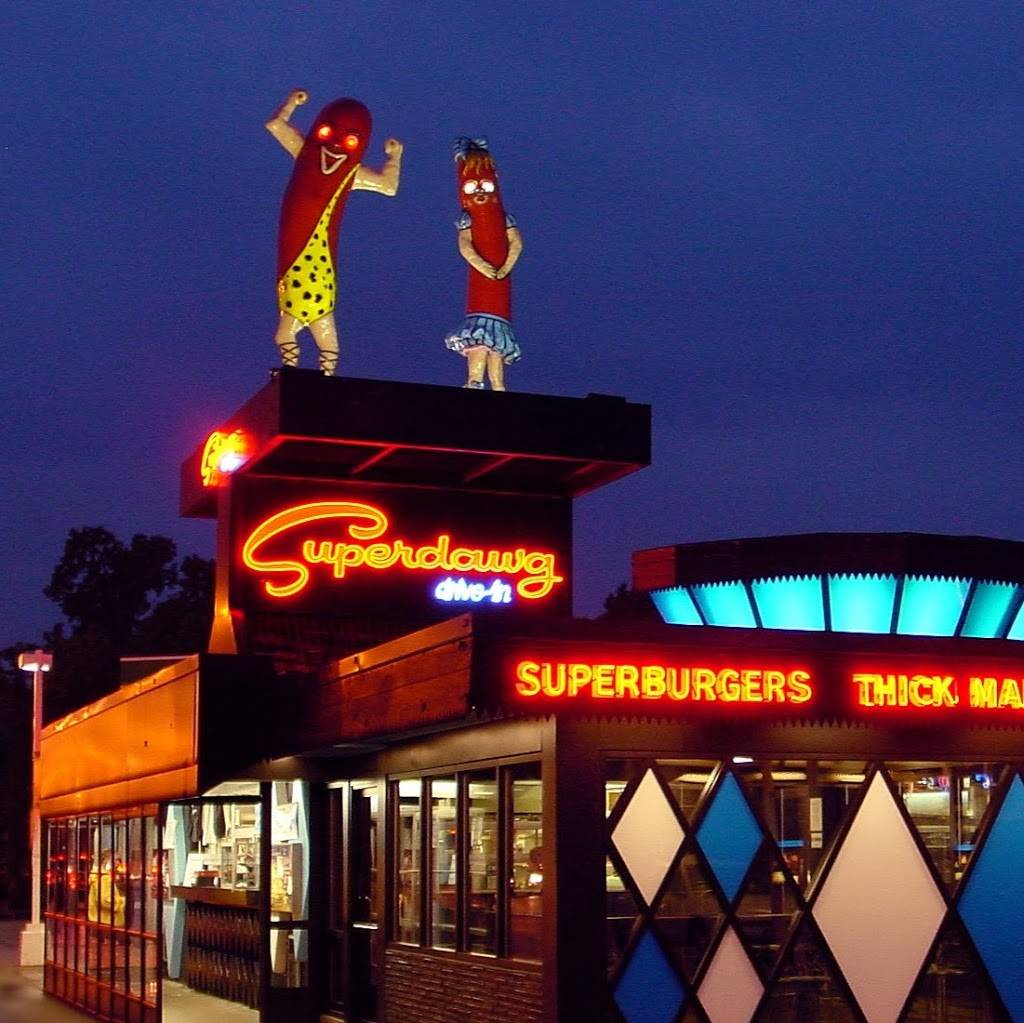 Superdawg Drive-In | restaurant | 6363 N Milwaukee Ave, Chicago, IL 60646, USA | 7737630660 OR +1 773-763-0660