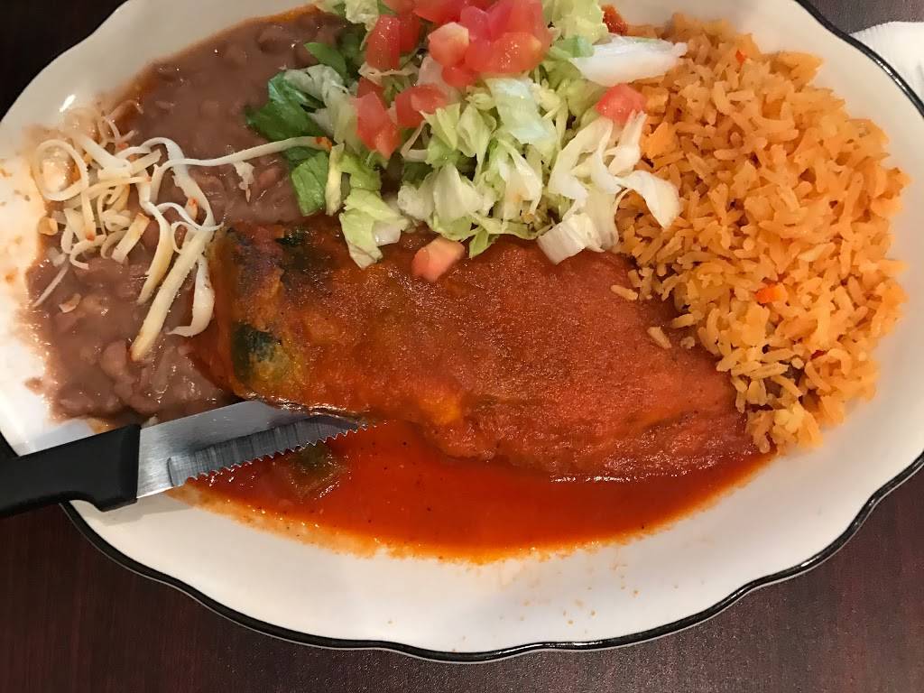 Albas Restaurant | restaurant | 1825 W Chicago Ave, Chicago, IL 60622, USA | 3122650818 OR +1 312-265-0818