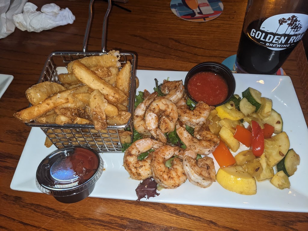 Lazy Gator Ruskin LLC | restaurant | 102 W Shell Point Rd, Ruskin, FL 33570, USA | 8134194841 OR +1 813-419-4841