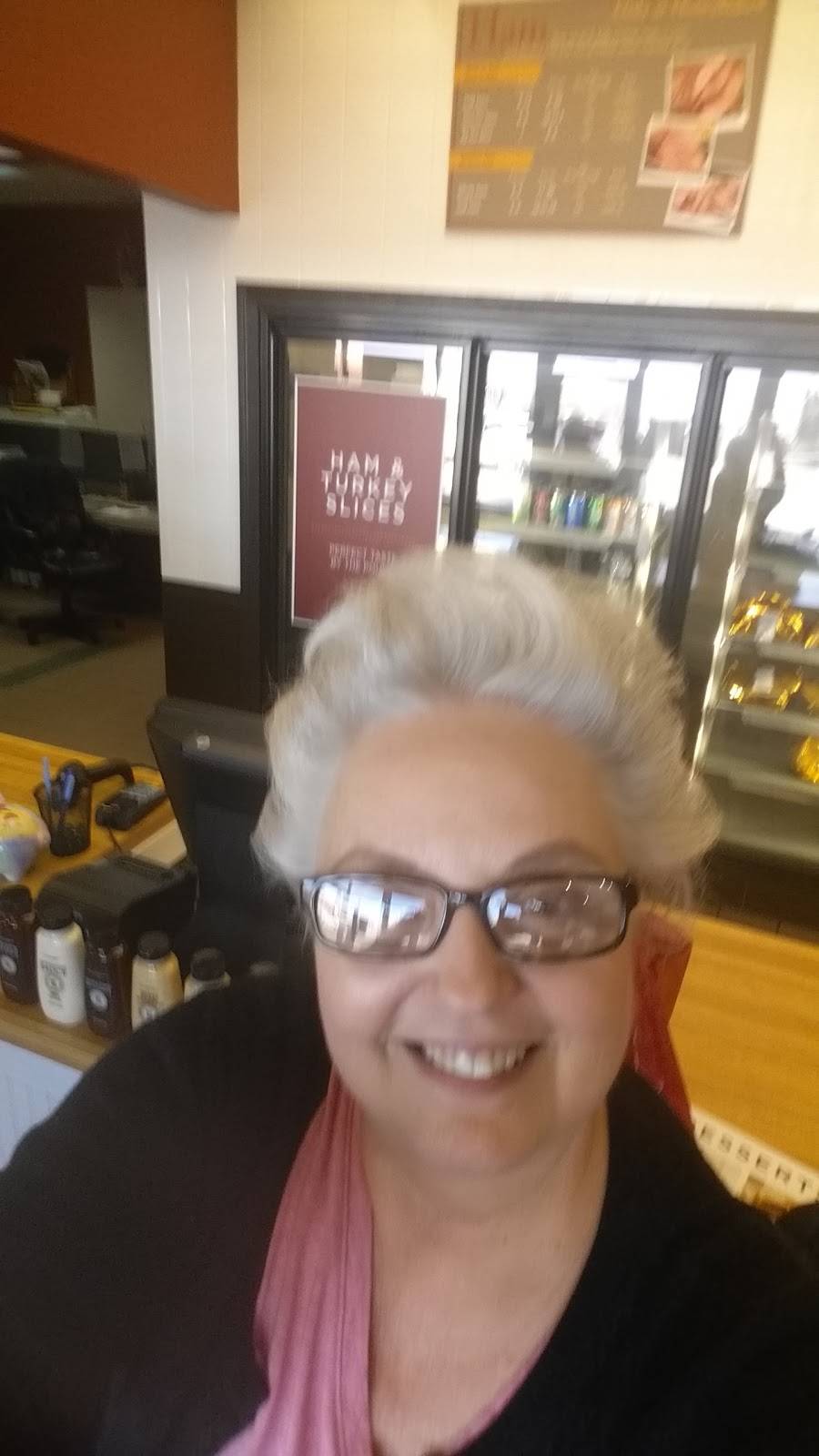 The Honey Baked Ham Company | meal takeaway | 44871 Hayes Rd, Sterling Heights, MI 48313, USA | 5865664700 OR +1 586-566-4700