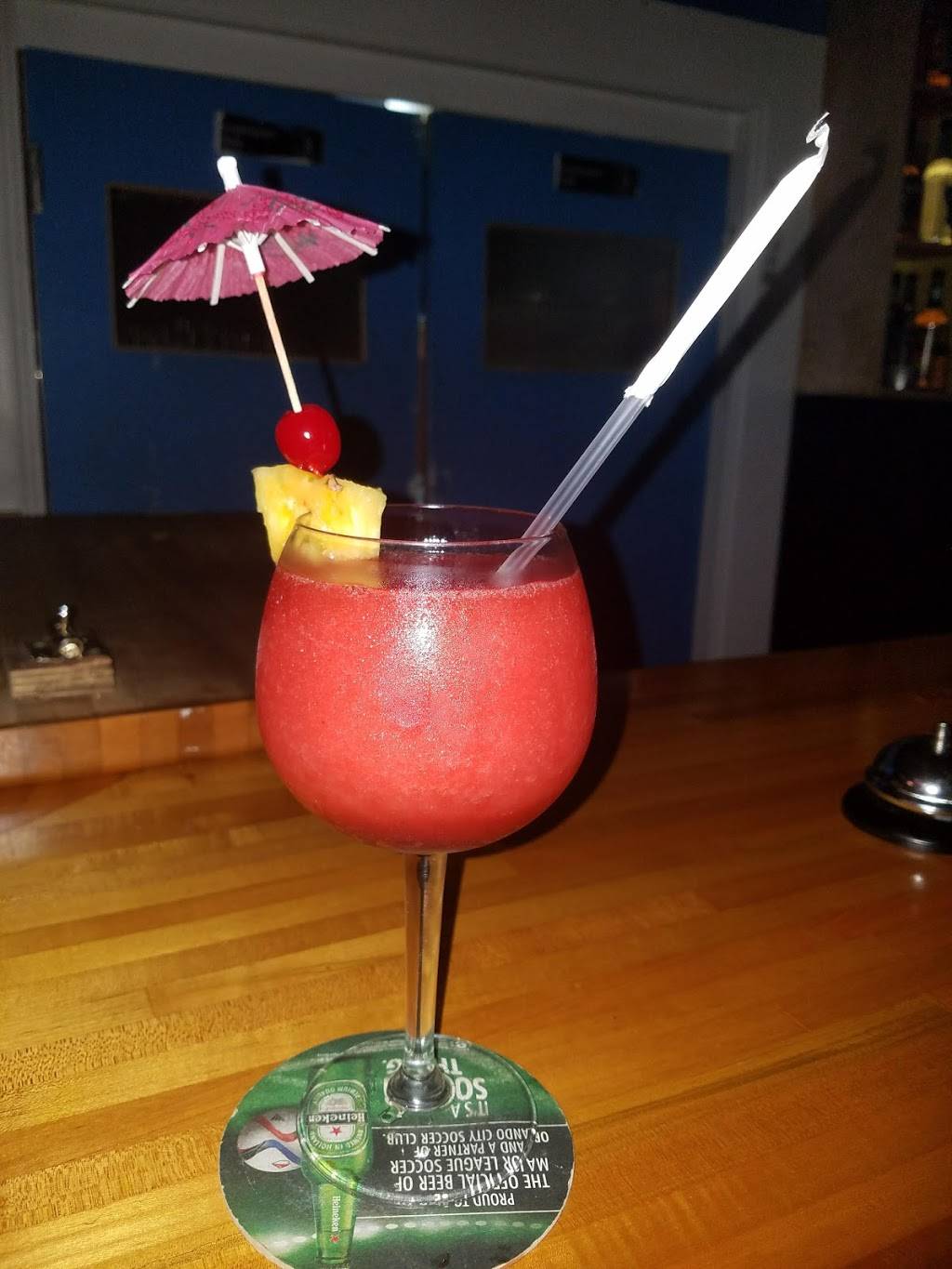 Nadine Vibes Kitchen & Sports Bar | restaurant | 6305 Miramar Pkwy, Miramar, FL 33023, USA | 7542632343 OR +1 754-263-2343