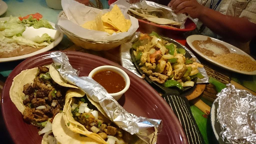 Fiesta Bar & Grill | restaurant | 5925 Sawmill Rd, Dublin, OH 43017, USA | 6147179444 OR +1 614-717-9444