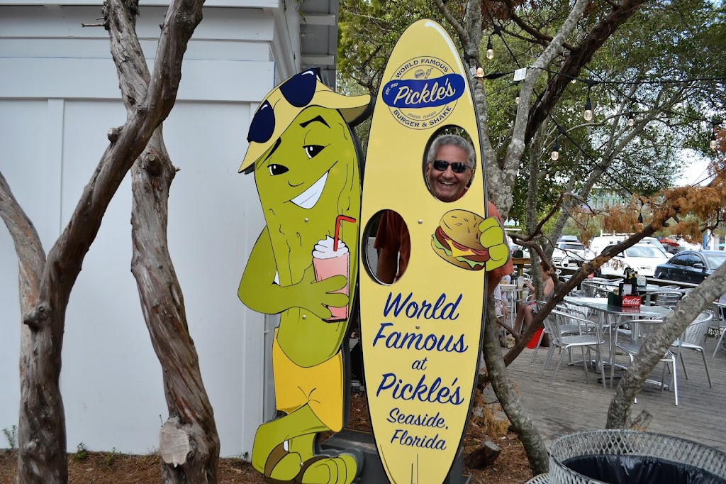 Pickles Burger and Shake | restaurant | 2236 E County Hwy 30A #34, Santa Rosa Beach, FL 32459, USA | 8502315686 OR +1 850-231-5686