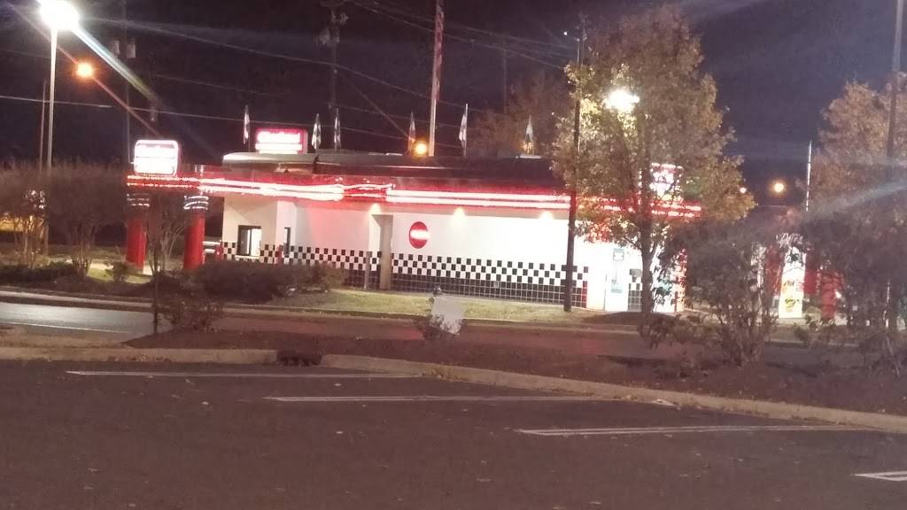 Checkers | restaurant | 8815 Woodyard Rd, Clinton, MD 20735, USA | 3018565445 OR +1 301-856-5445