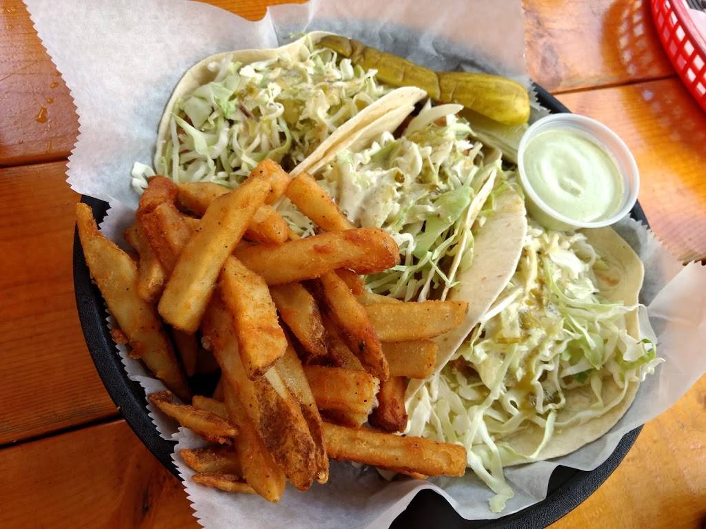 Crabbys Beachwalk Bar & Grill | restaurant | 333 S Gulfview Blvd, Clearwater, FL 33767, USA | 7276082065 OR +1 727-608-2065