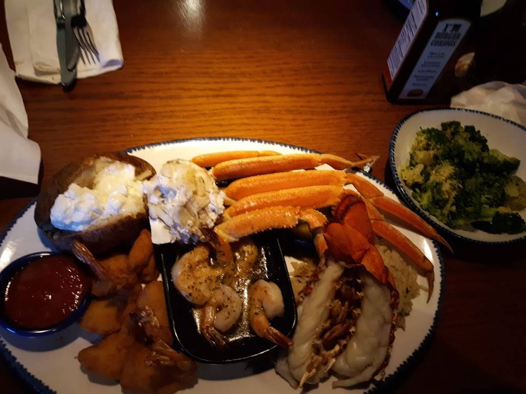 Red Lobster | restaurant | 616 Ohio Pike, Cincinnati, OH 45245, USA | 5137523167 OR +1 513-752-3167