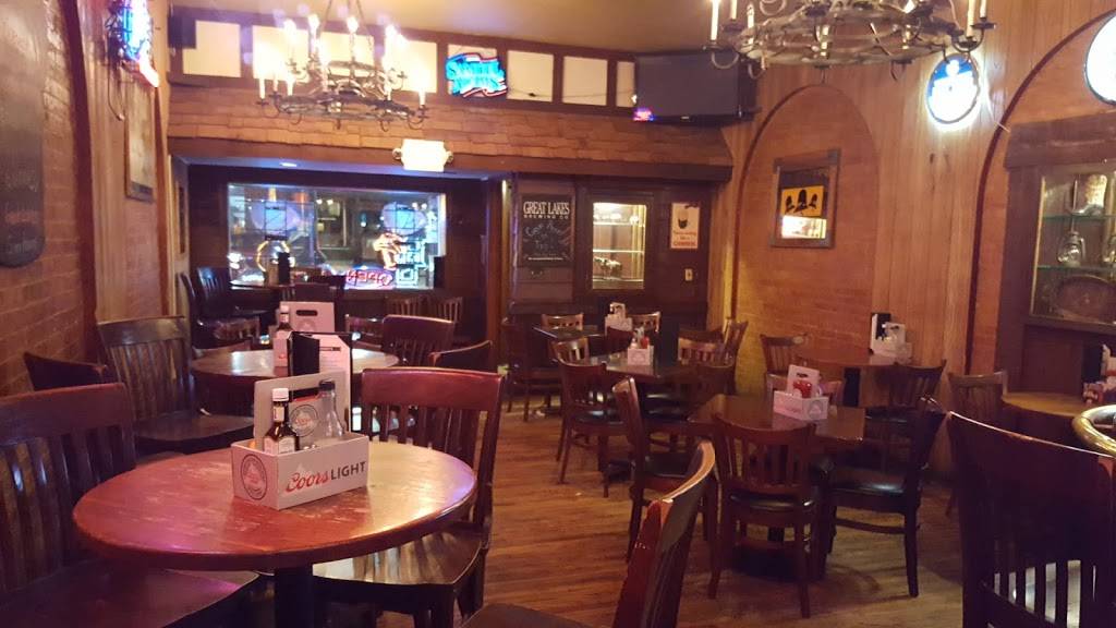 Trotters Tavern | restaurant | 119 N Main St, Bowling Green, OH 43402, USA | 4193525895 OR +1 419-352-5895