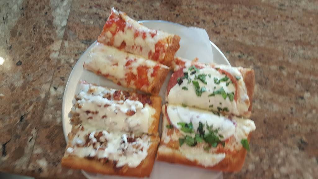 Romeos Ristorante & Pizza | restaurant | 20 Jernee Mill Rd #65, Sayreville, NJ 08872, USA | 7322546252 OR +1 732-254-6252