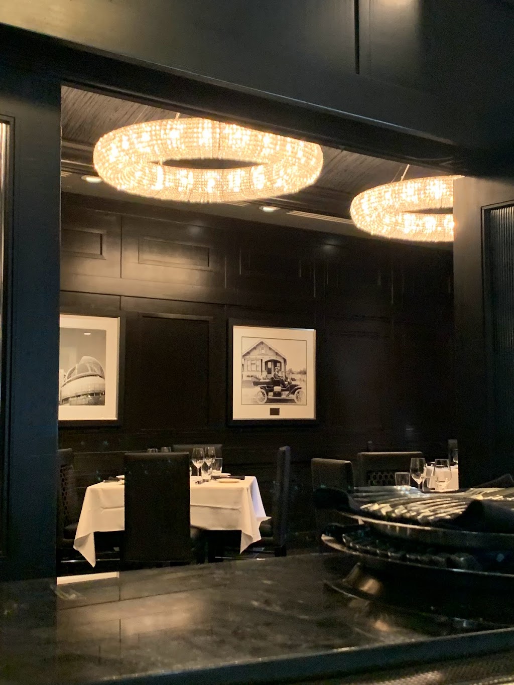 Mortons The Steakhouse | restaurant | 170 S Market St, San Jose, CA 95113, USA | 4089477000 OR +1 408-947-7000