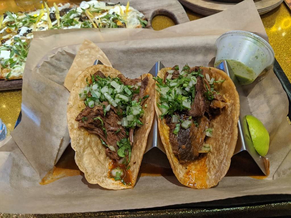 Distrito | restaurant | 3945 Chestnut St, Philadelphia, PA 19104, USA | 2152221657 OR +1 215-222-1657