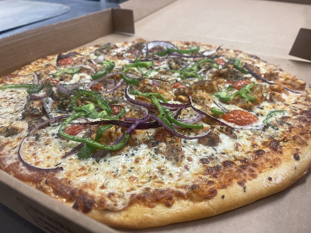 Gurus Pizza - Fresh Dough - Fresh & Hot From the Oven | restaurant | 7806 Front Beach Rd, Panama City Beach, FL 32407, USA | 8505885055 OR +1 850-588-5055