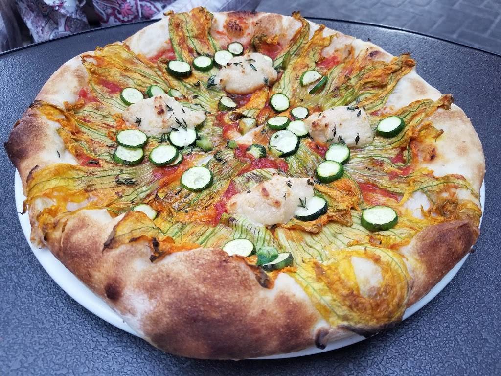 Freesoulcaffé | restaurant | 191 E Main St #1b, Tustin, CA 92780, USA | 7143710976 OR +1 714-371-0976