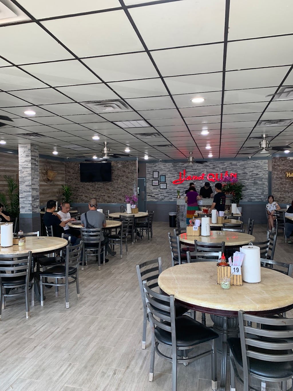 Hanoi Quan | restaurant | 10800 Bellaire Blvd, Houston, TX 77072, USA | 3467742130 OR +1 346-774-2130