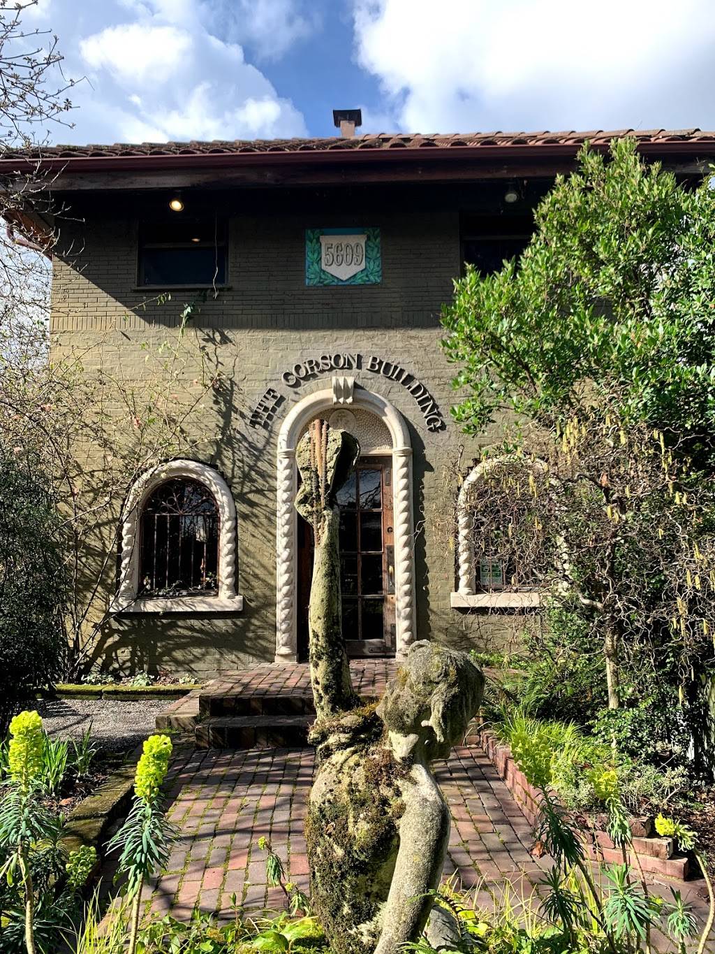 The Corson Building | restaurant | 5609 Corson Ave S, Seattle, WA 98108, USA | 2067623330 OR +1 206-762-3330