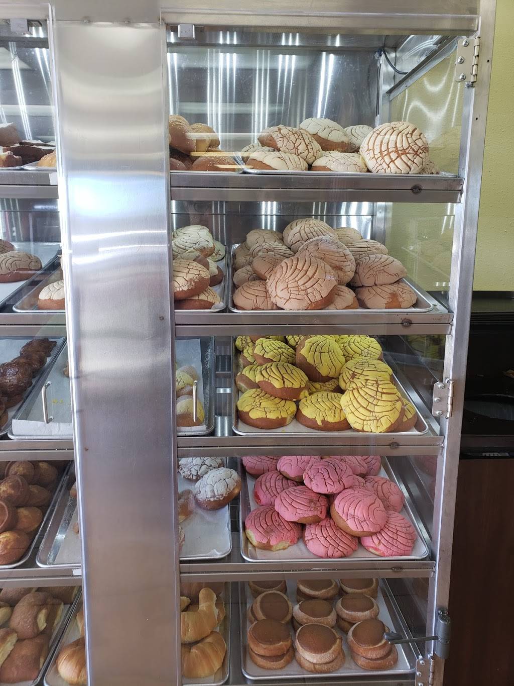 El Pollo Rico # 1 | restaurant | 9435 N Interstate Hwy 35, Austin, TX 78753, USA | 5123397325 OR +1 512-339-7325