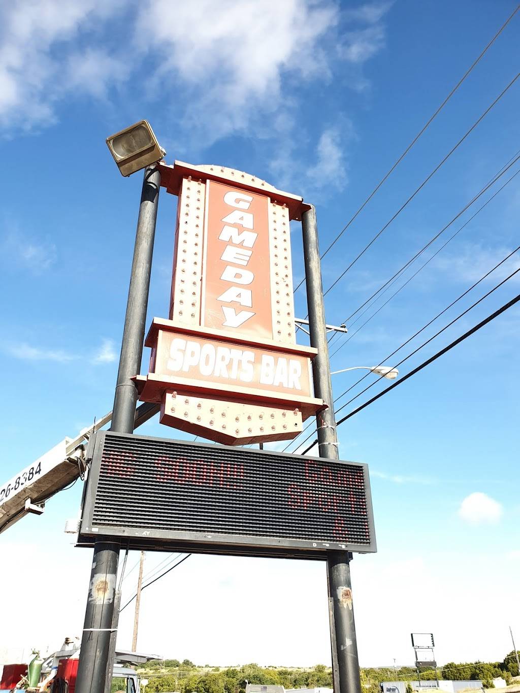 GameDay Sports Bar and Grill | restaurant | 302 W Veterans Memorial Blvd, Harker Heights, TX 76548, USA | 2544326222 OR +1 254-432-6222