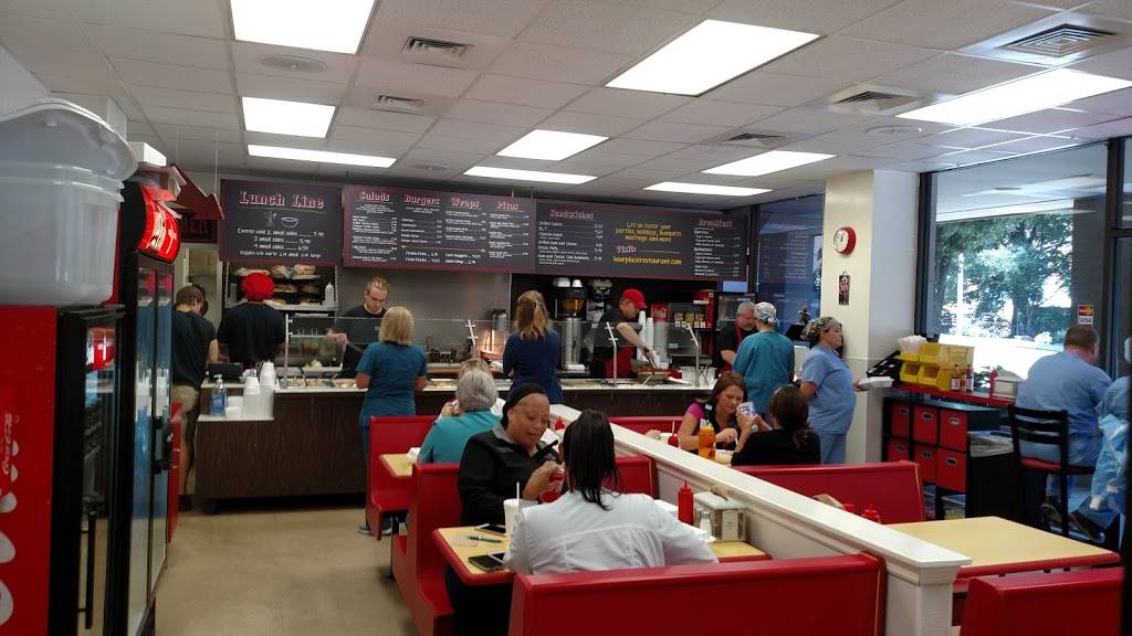 Hour Place | restaurant | 960 E 3rd St #105, Chattanooga, TN 37403, USA | 4237564687 OR +1 423-756-4687