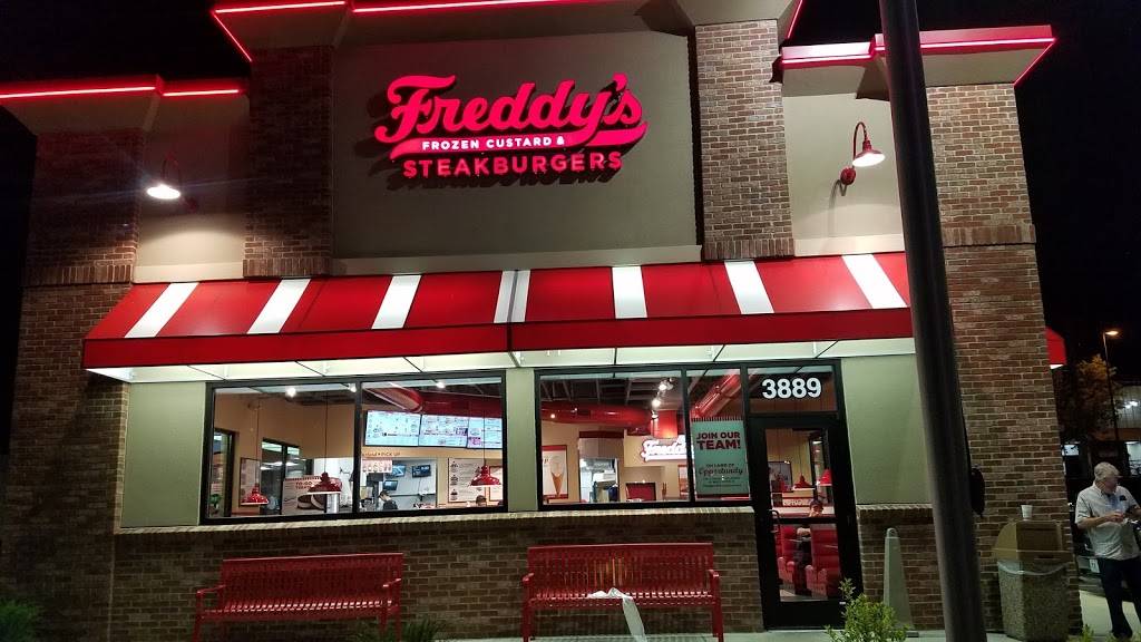 Freddys Frozen Custard & Steakburgers | restaurant | 3889 Veterans Memorial Pkwy, St Peters, MO 63376, USA | 6362445026 OR +1 636-244-5026