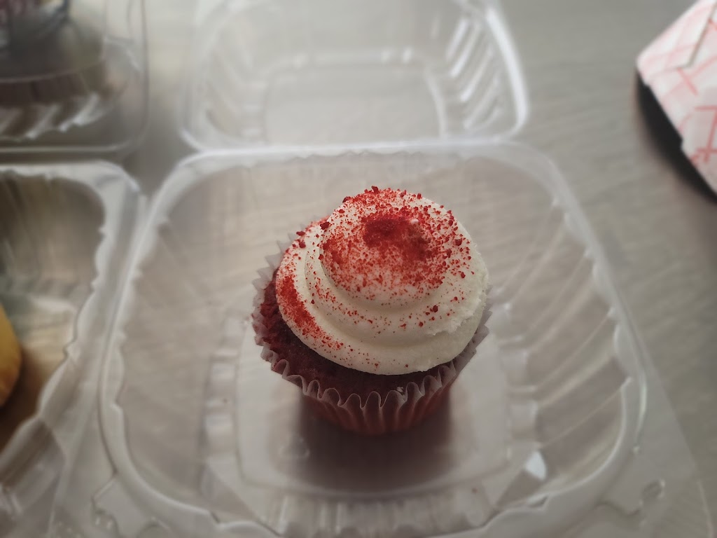 Get hooked fish fry and market | restaurant | 20200 CA-18 Unit A, Apple Valley, CA 92307, USA | 7609469006 OR +1 760-946-9006